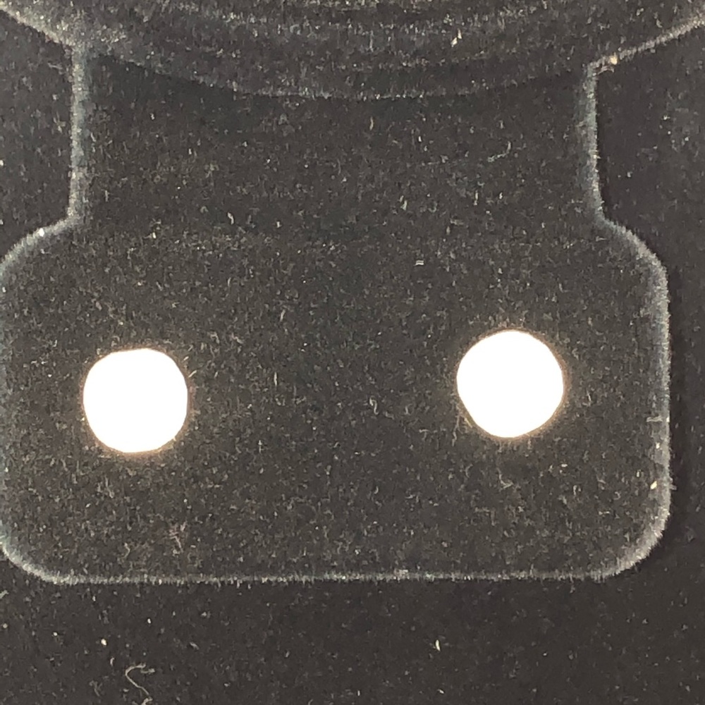 Glass bead pierced earring